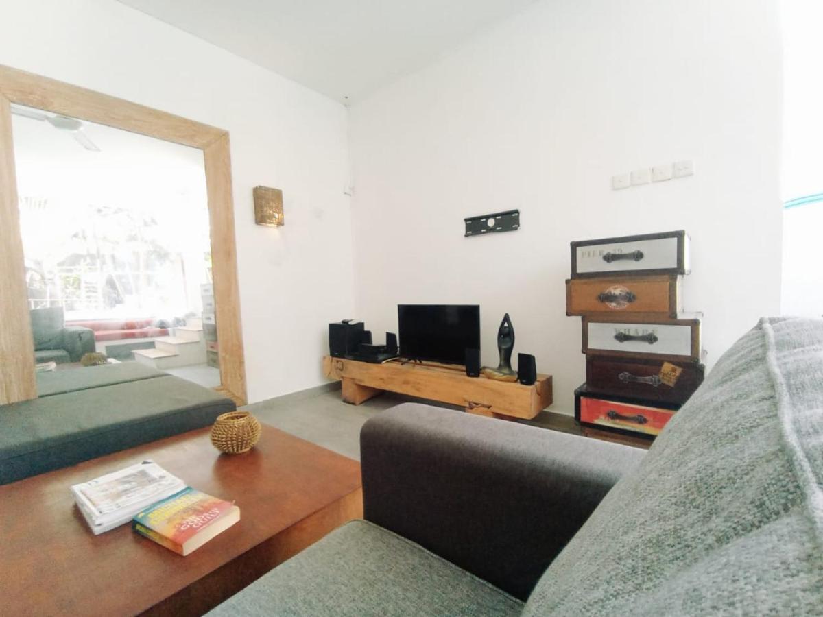 Apartemen 4 Bedroom Family -danumaya *