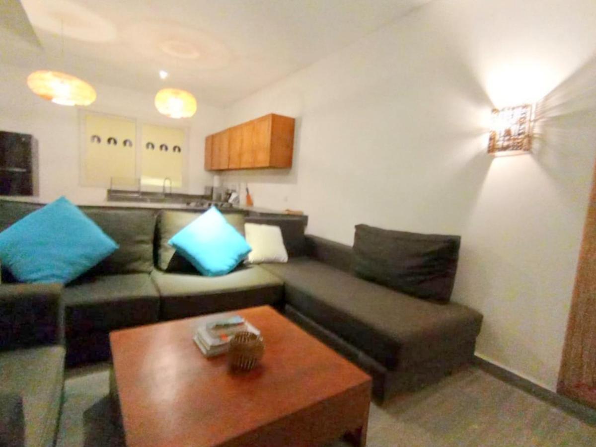 4 Bedroom Family -danumaya Apartemen