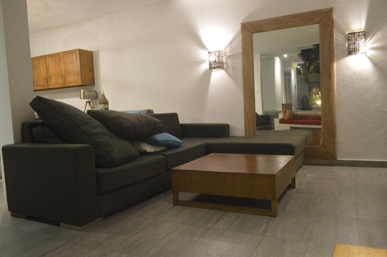 4 Bedroom Family -danumaya Apartemen