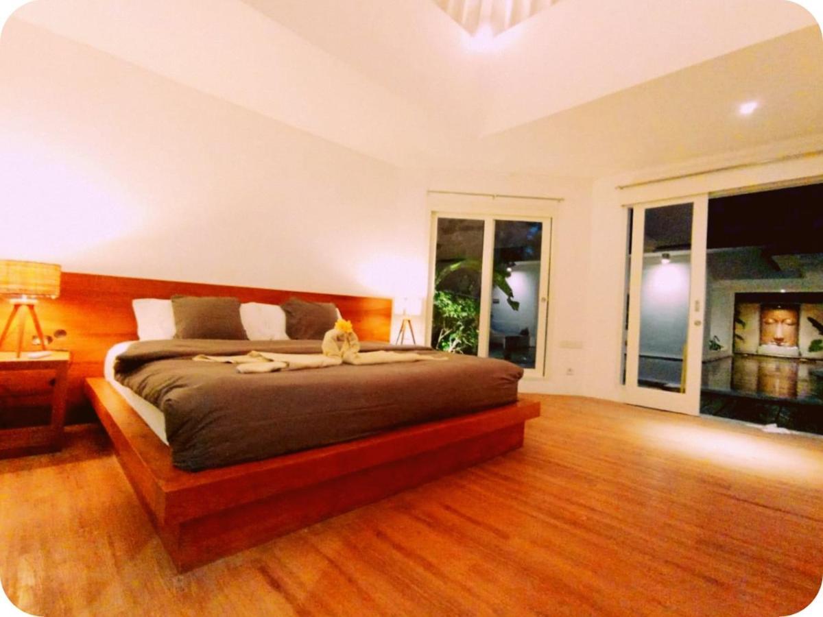 4 Bedroom Family -danumaya Apartemen