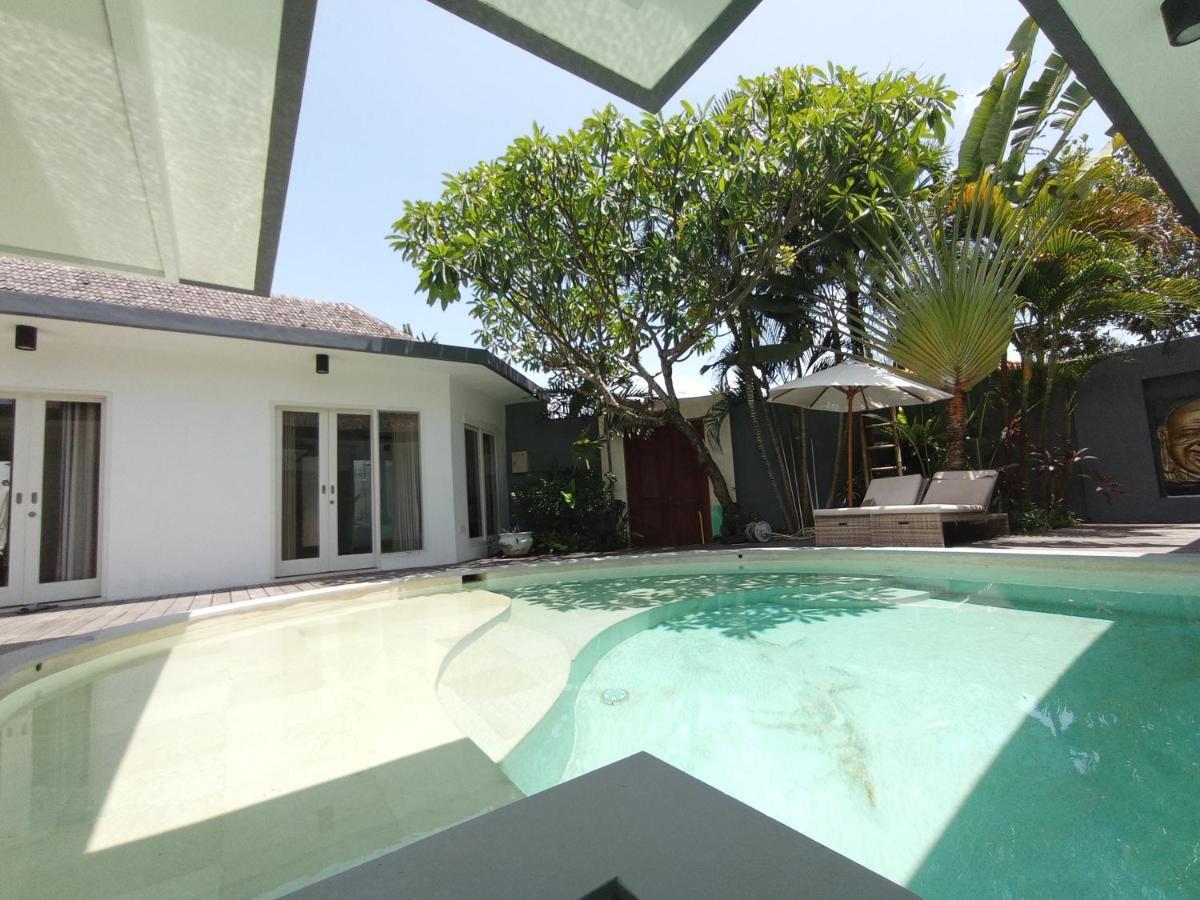 4 Bedroom Family -danumaya Apartemen