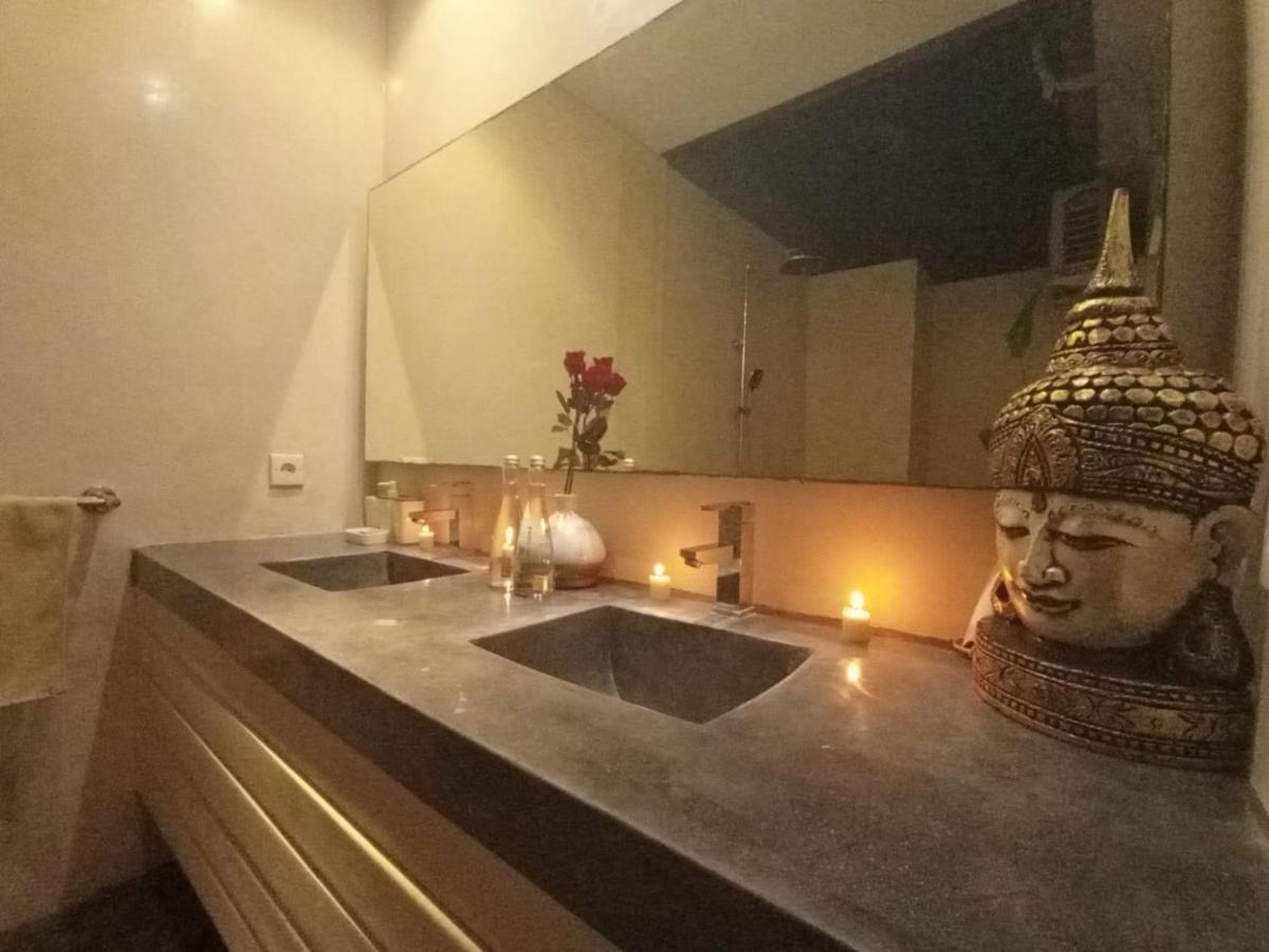 4 Bedroom Family -danumaya Apartment